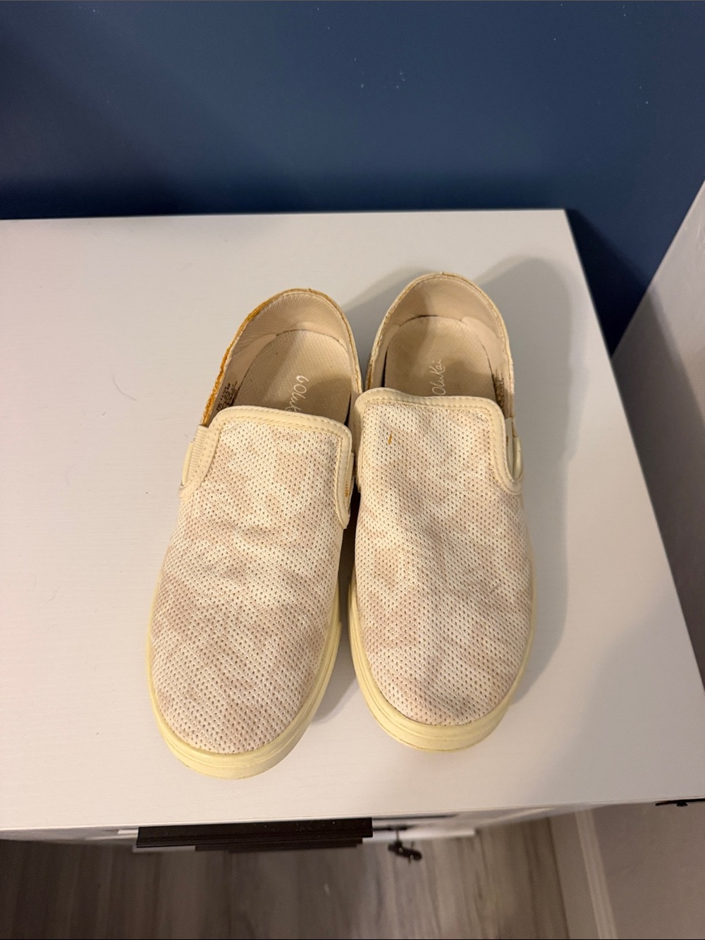 Olukai Slip-On Canvas Shoes in Cream - Casual